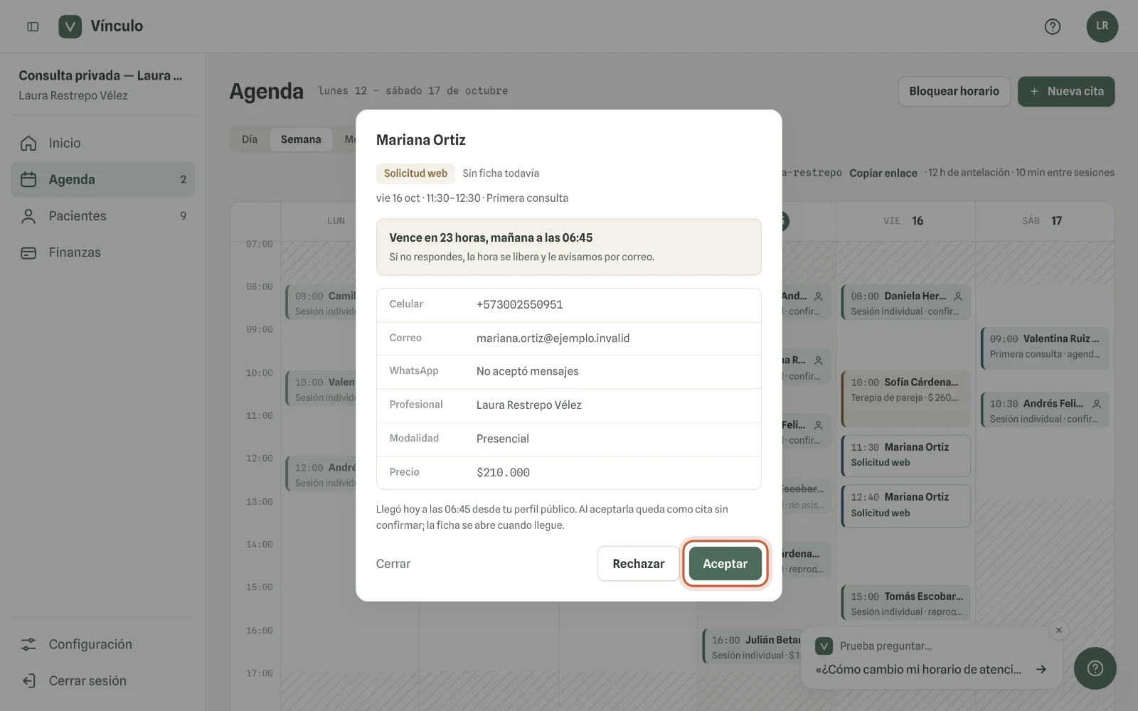 Captura en computador del paso 3: Haz clic en «Aceptar». La cita queda en tu agenda sin confirmar, y a la persona le llega un correo que se lo dice.
