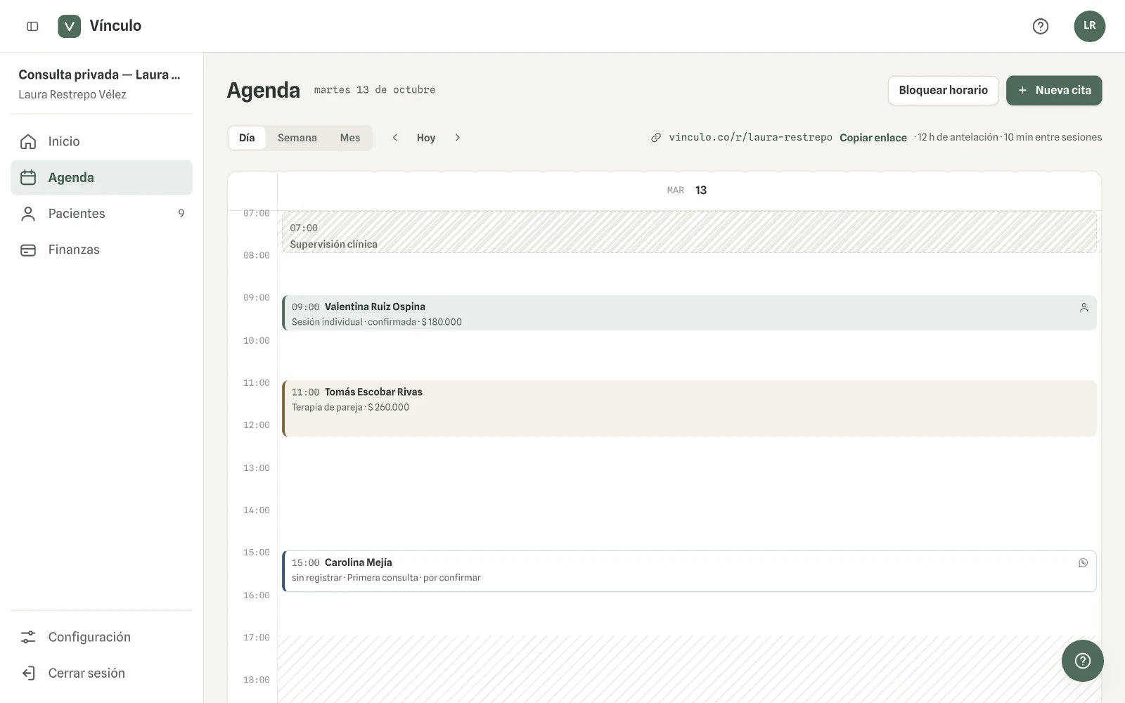 Captura en computador del paso 4: Haz clic en «Agendar». La cita queda en la agenda con la marca «sin registrar».