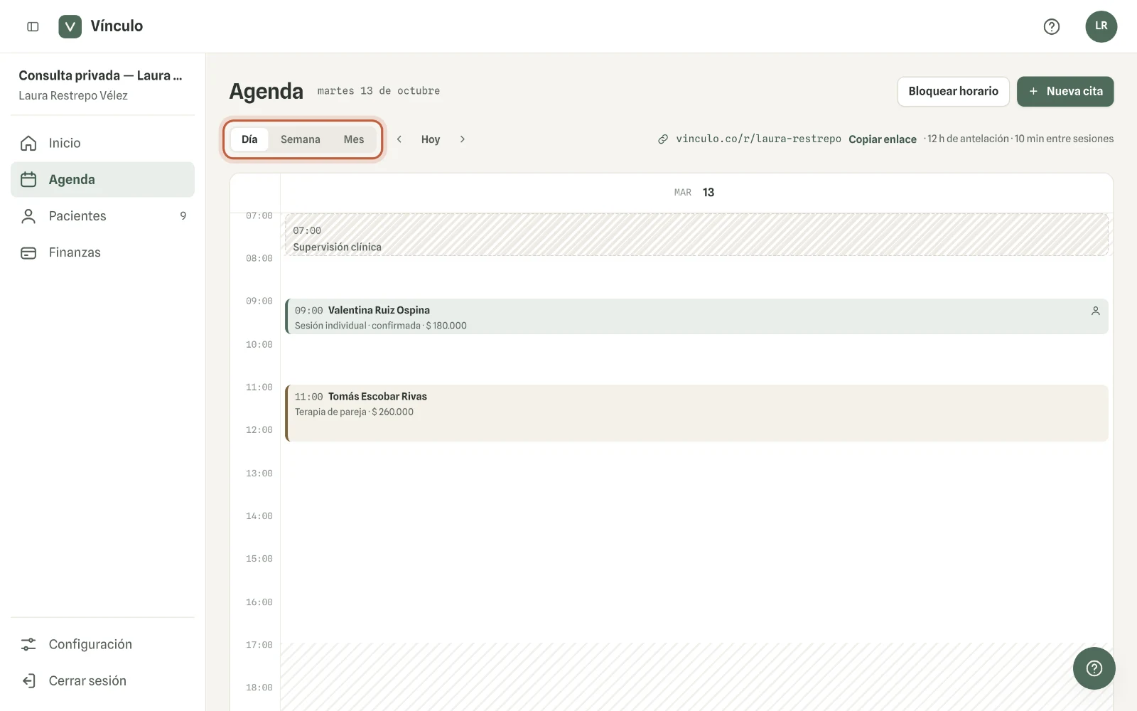 Captura en computador del paso 1: En Agenda, usa el selector «Día», «Semana», «Mes», arriba de la agenda.