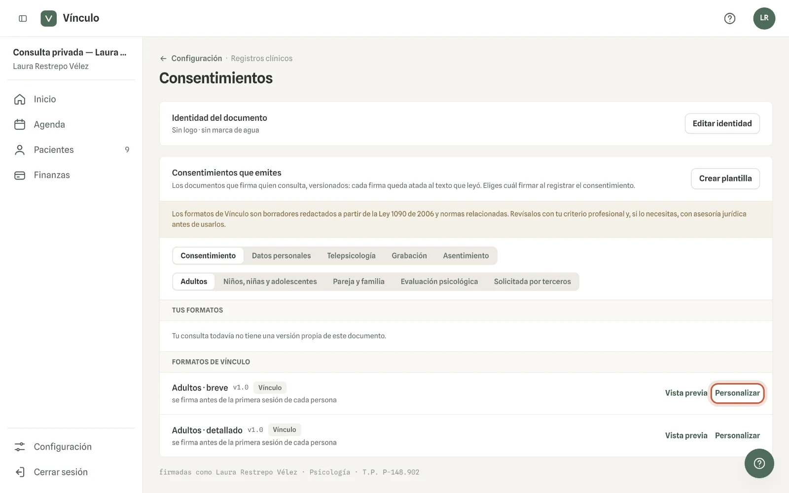 Captura en computador del paso 2: «Vista previa» abre el documento tal como se firma. «Personalizar» copia un formato de Vínculo y lo abre para editarlo.