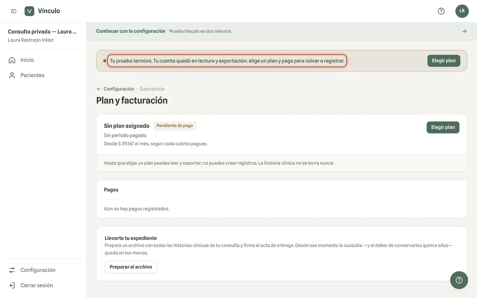 Captura en computador del paso 1: Vínculo te lleva a Plan y facturación, con el aviso «Tu prueba terminó». Haz clic en «Elegir plan» para volver a registrar.