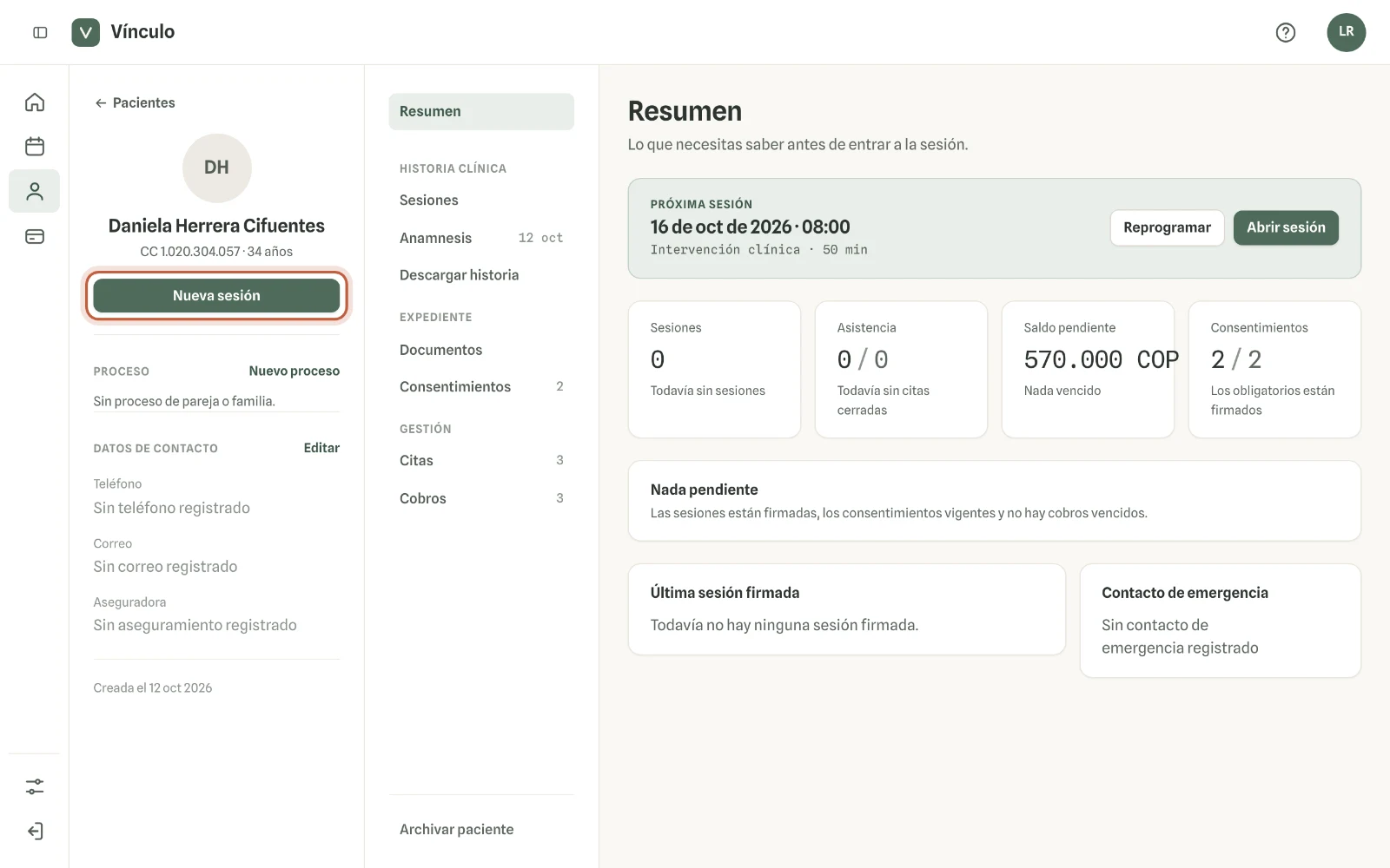 Captura en computador del paso 1: Abre la ficha de la persona y haz clic en «Nueva sesión». También puedes abrirla desde la agenda: marca la cita como «Atendida» y haz clic en «Escribir la sesión».